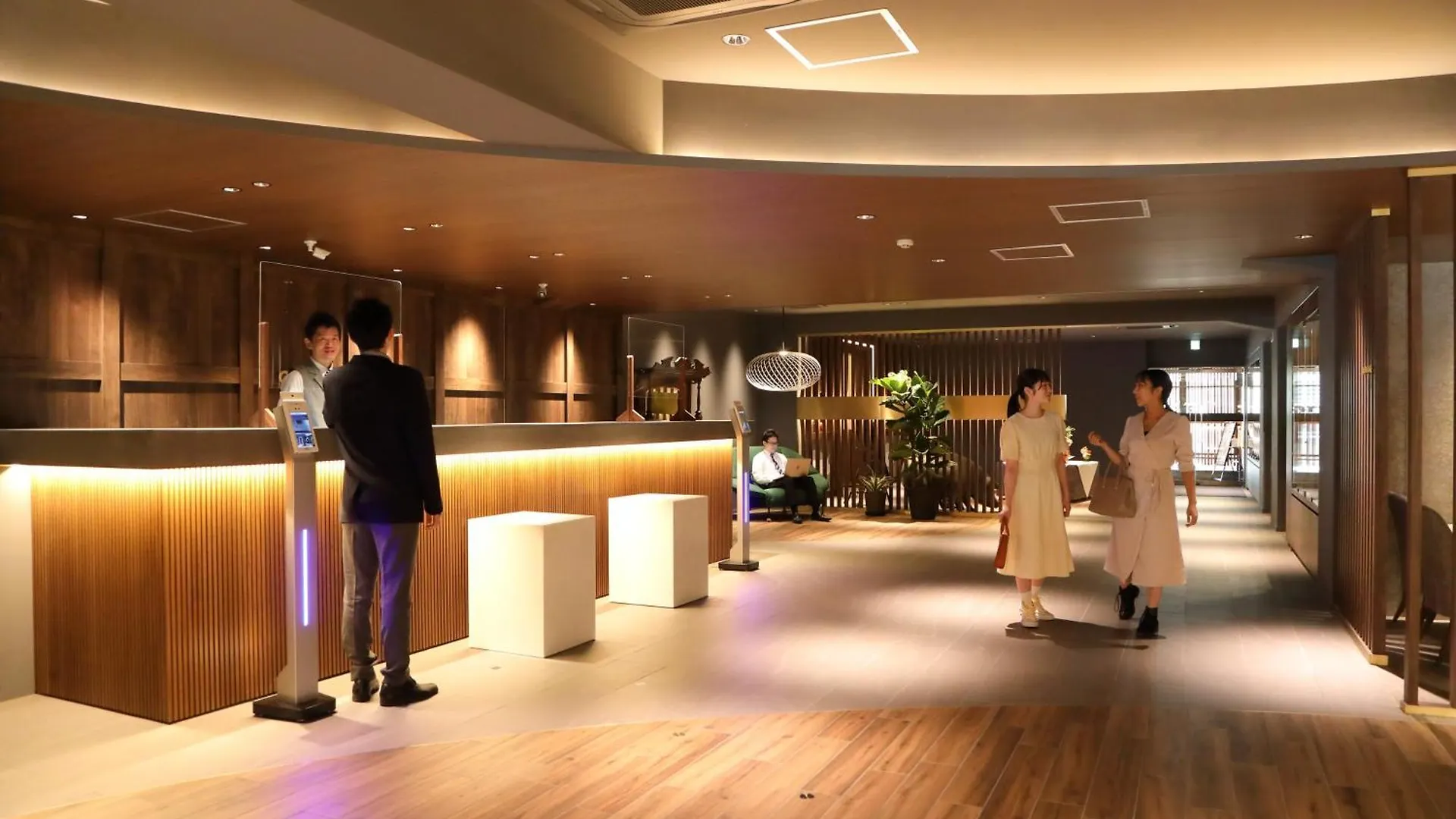 Osaka Corona Hotel